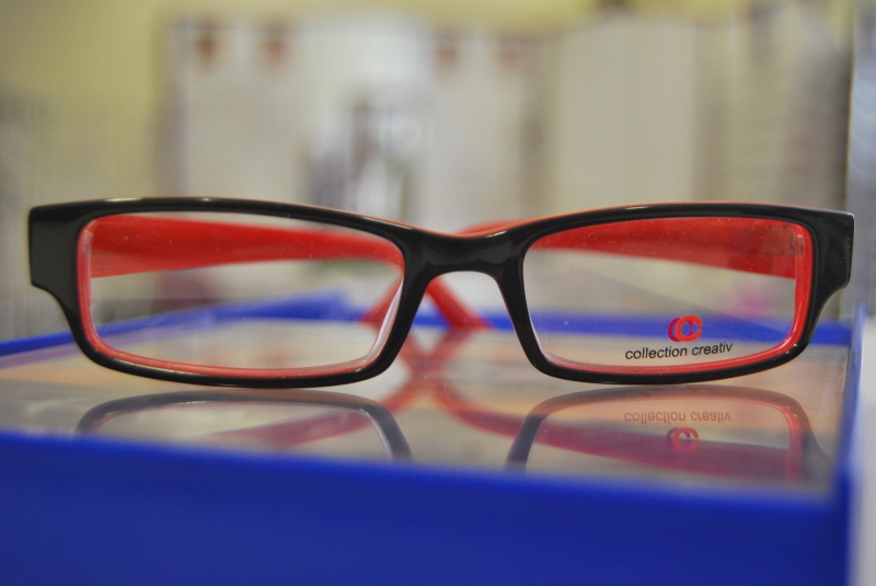 opticien-LE PRADET-min_view-sight-lens-frame-optics-spectacles-1141012-pxhere.com